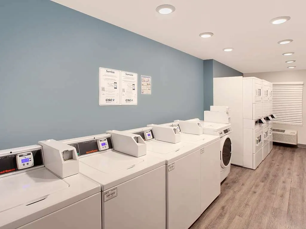 Extended Stay America Select Suites - Phoenix - North 2*,  USA